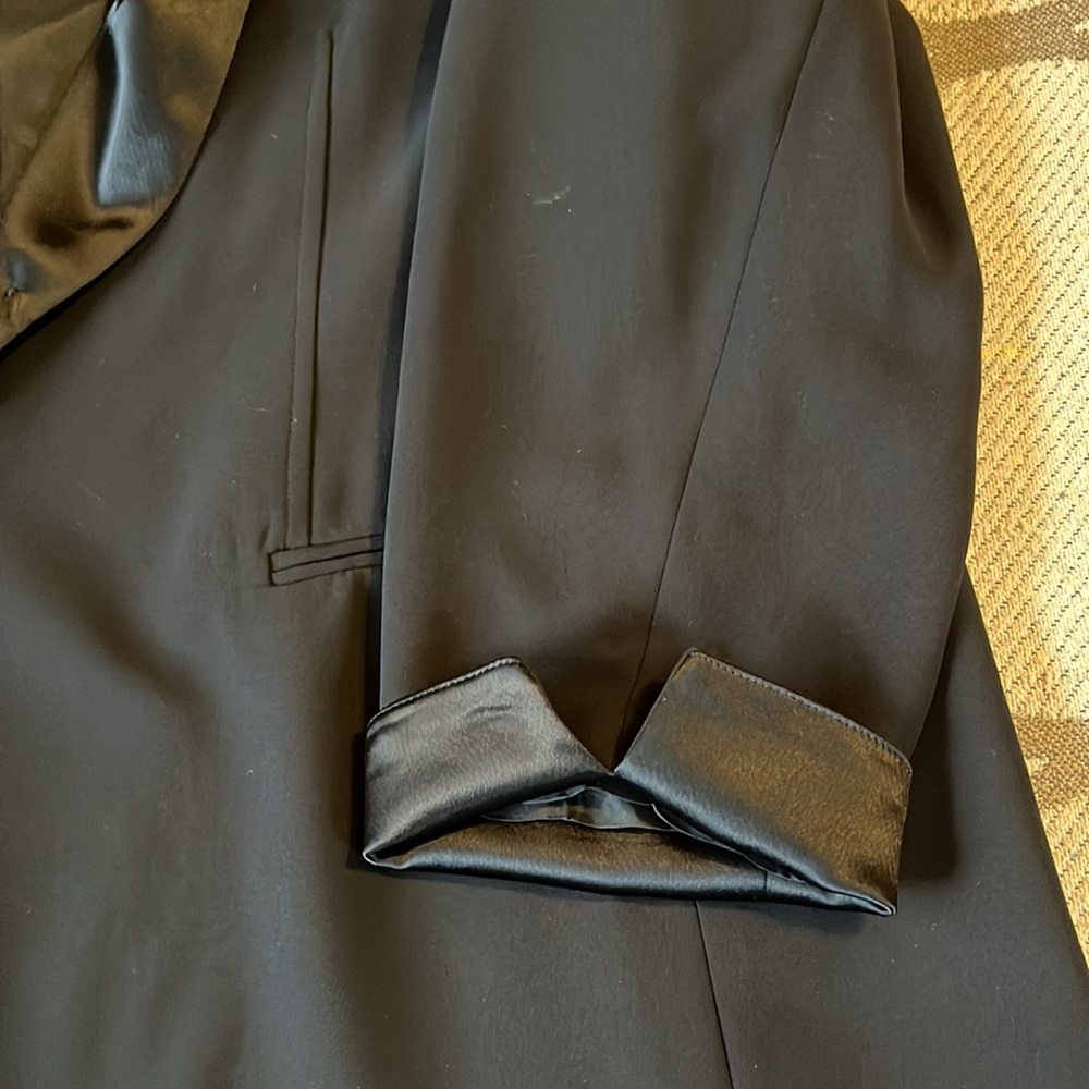 Jones New York Black Satin Lapel Blazer - Picture 13 of 15
